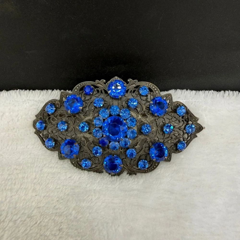 Vintage Brooch Blue Rhinestone Filigree Silver Tone